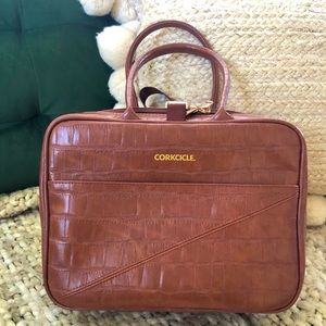 Corkcicle Baldwin Boxer Faux Caramel Croc Lunch Bag